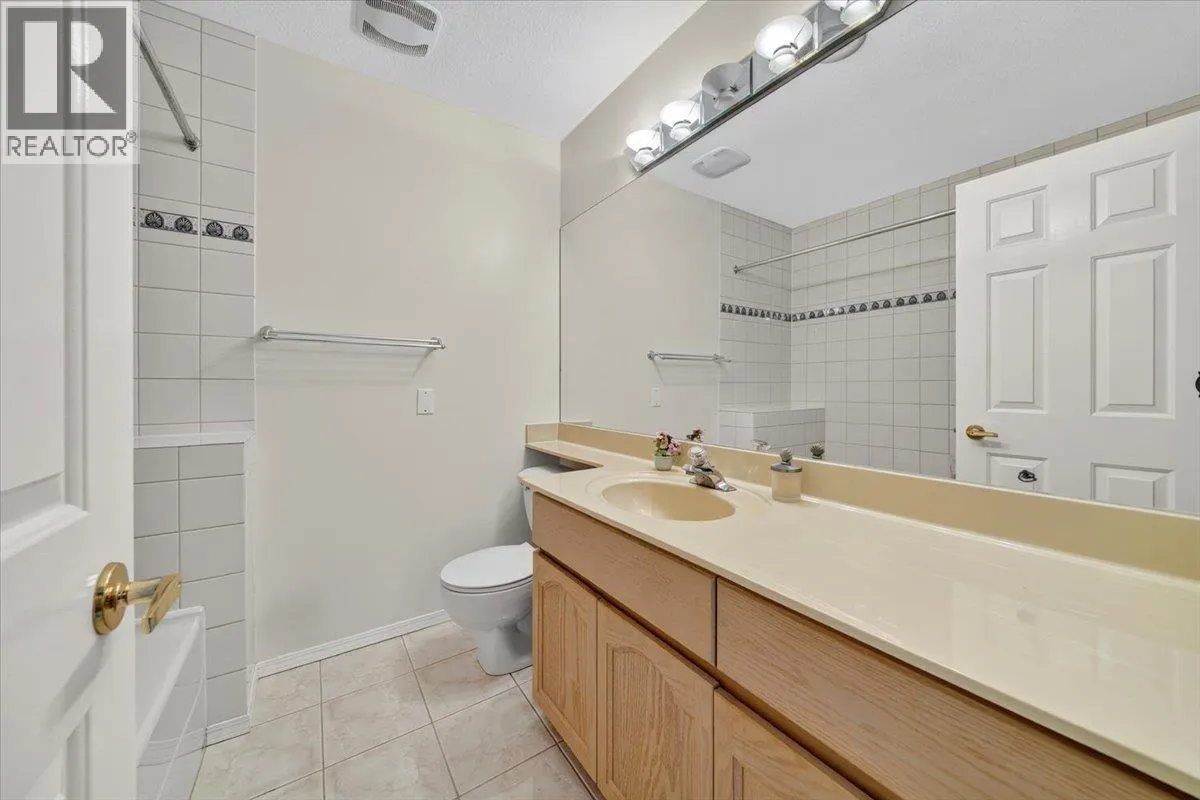 358 8611 ACKROYD ROAD