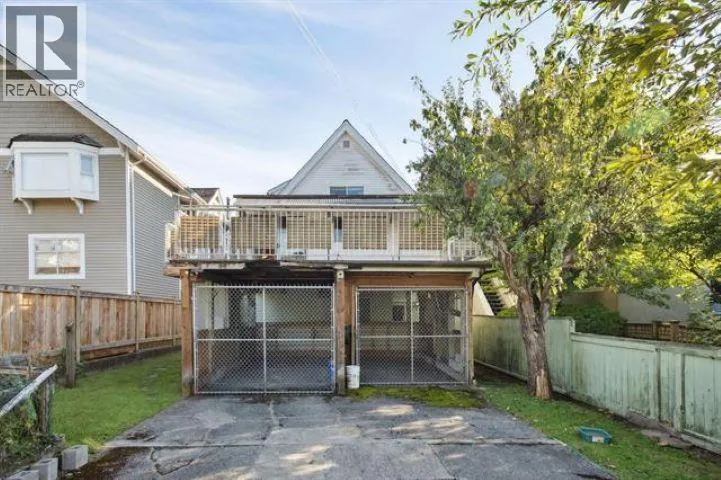 45 W 15TH AVENUE