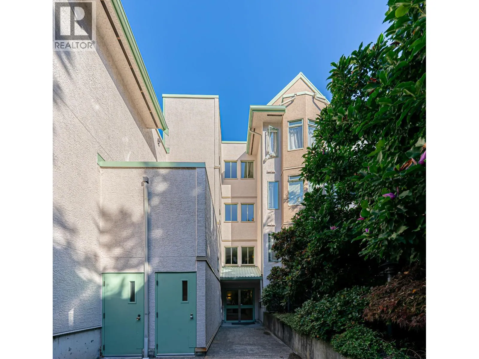 310 6737 STATION HILL COURT