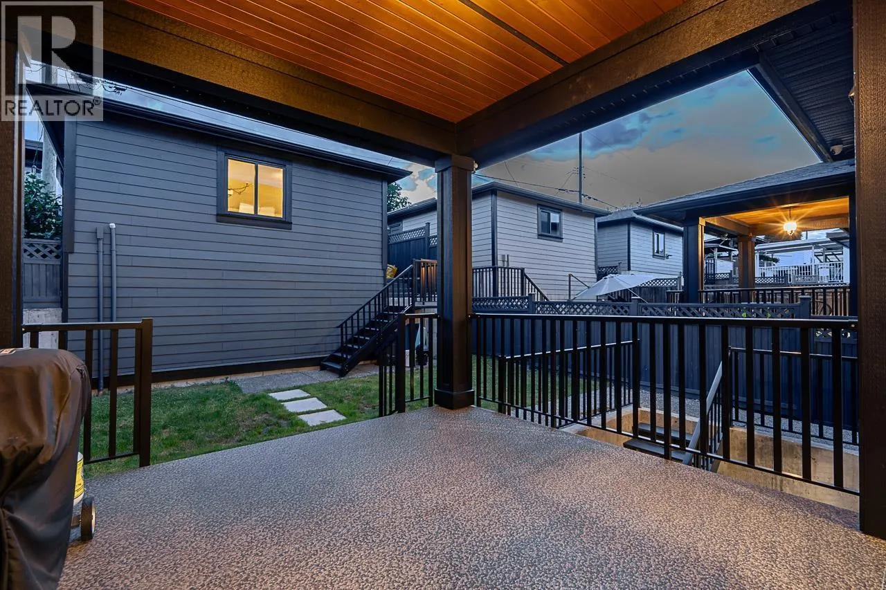 89 WARWICK AVENUE