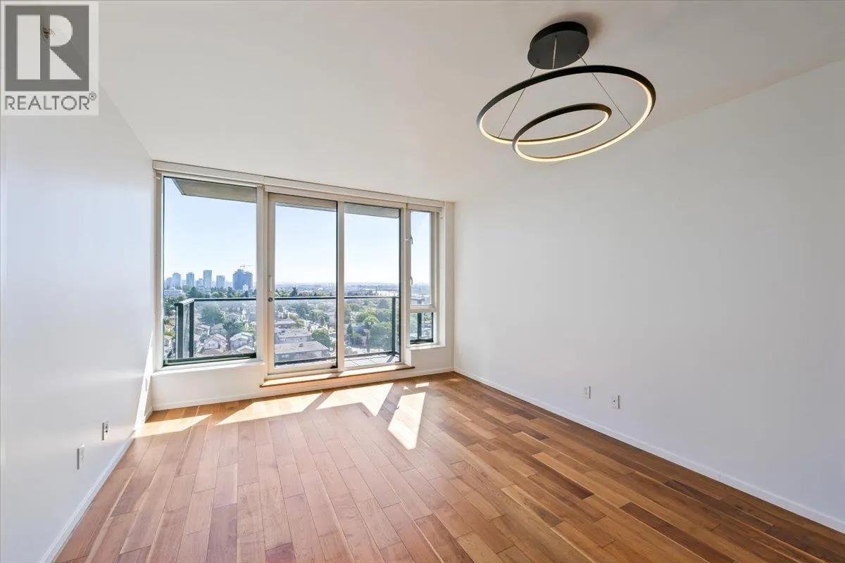 1507 8555 GRANVILLE STREET