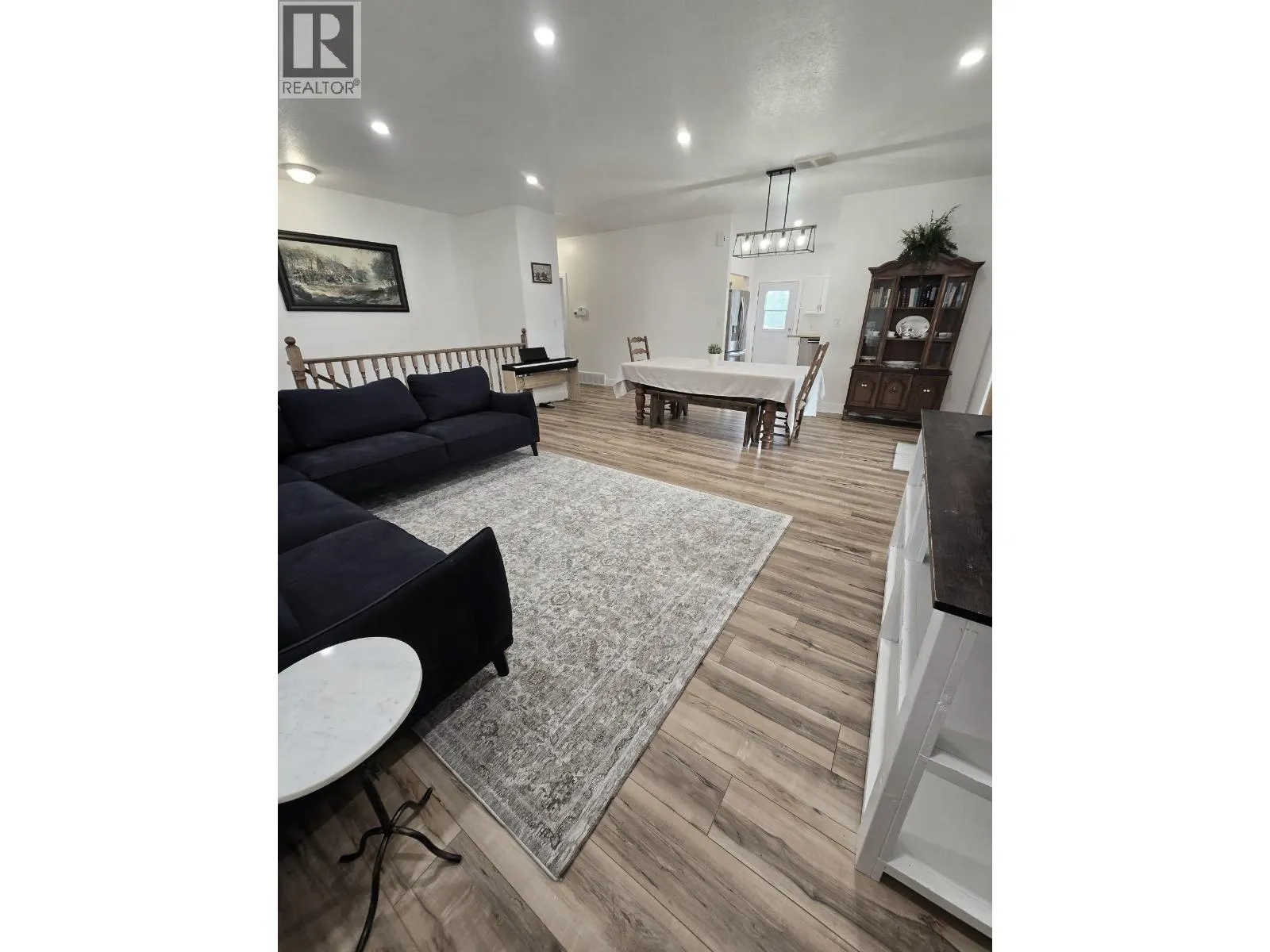5203 LEBELL ROAD