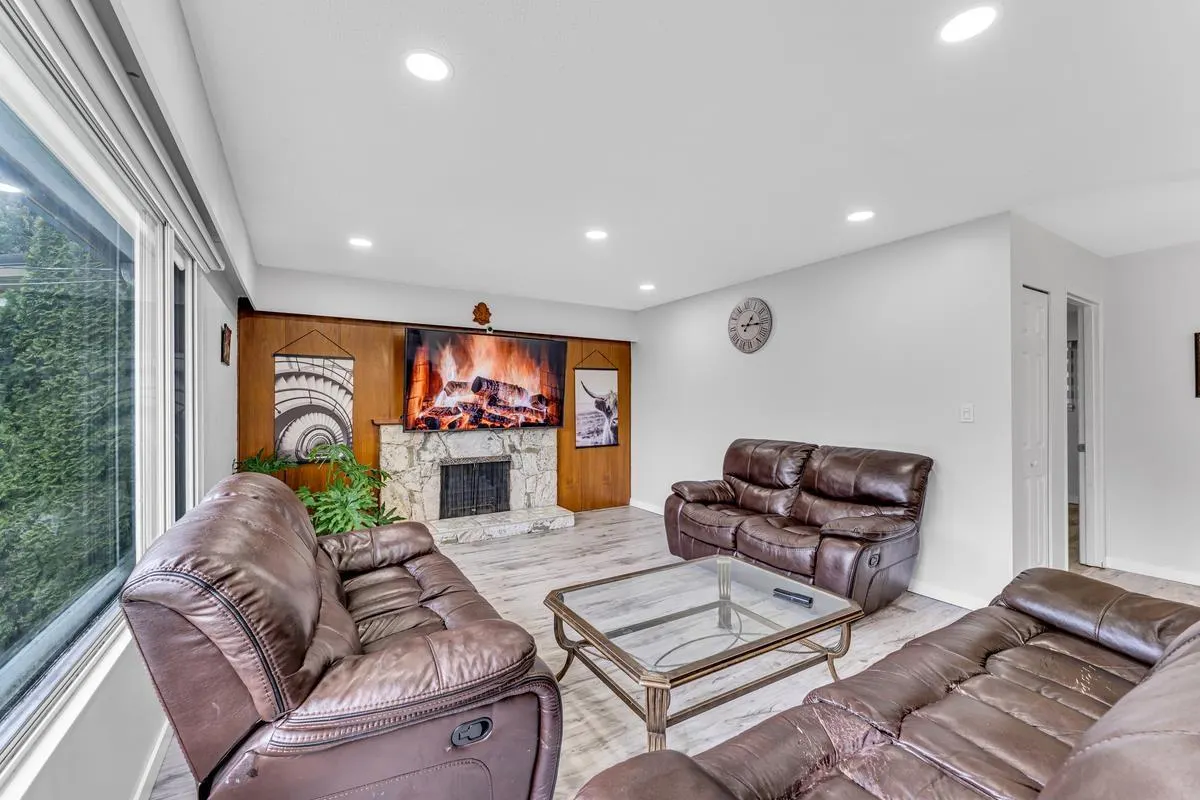 8453 KARR PLACE