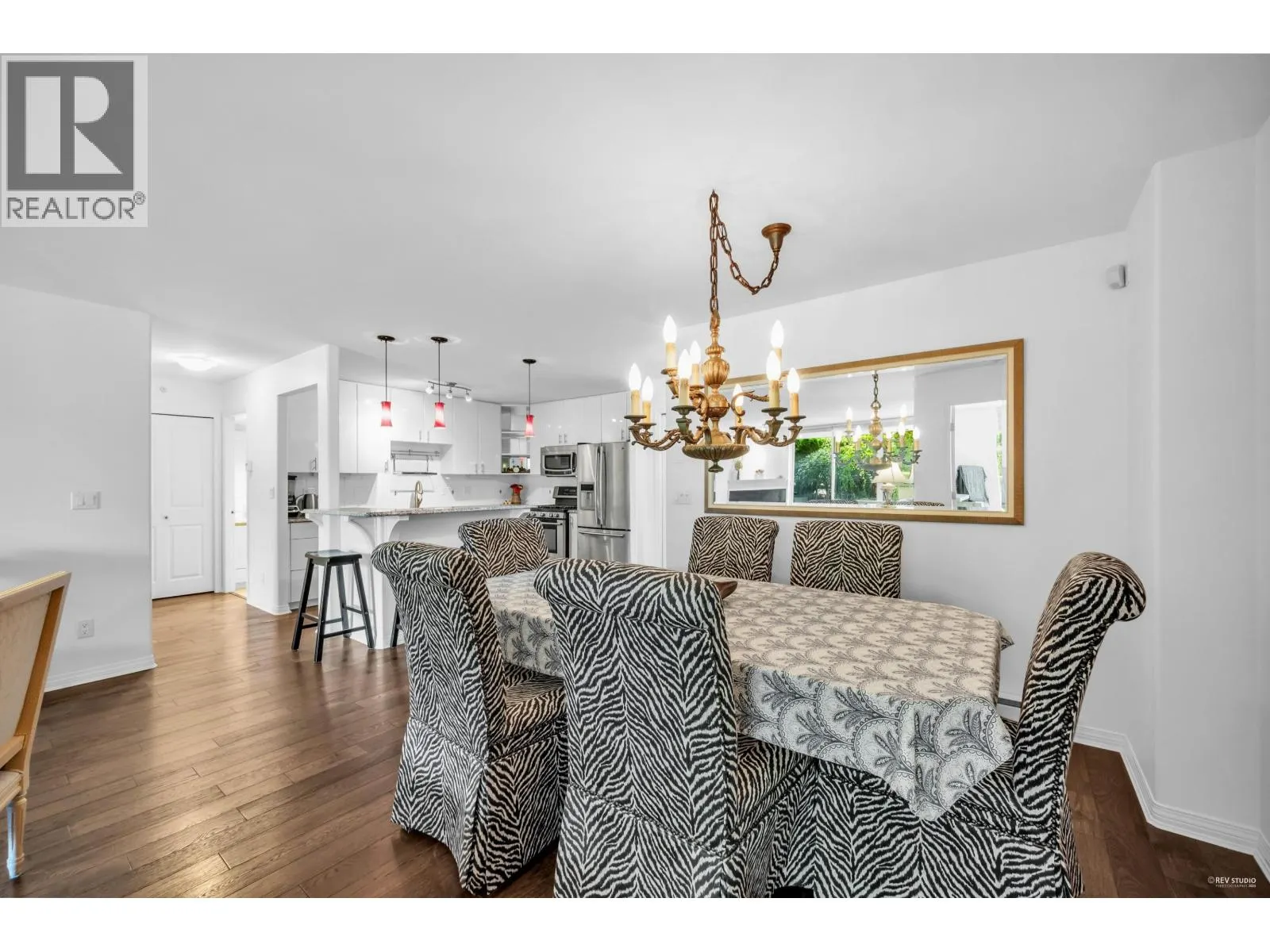 408 7080 ST. ALBANS ROAD