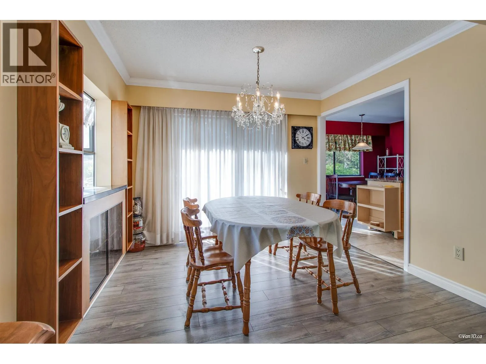 3497 HASTINGS STREET