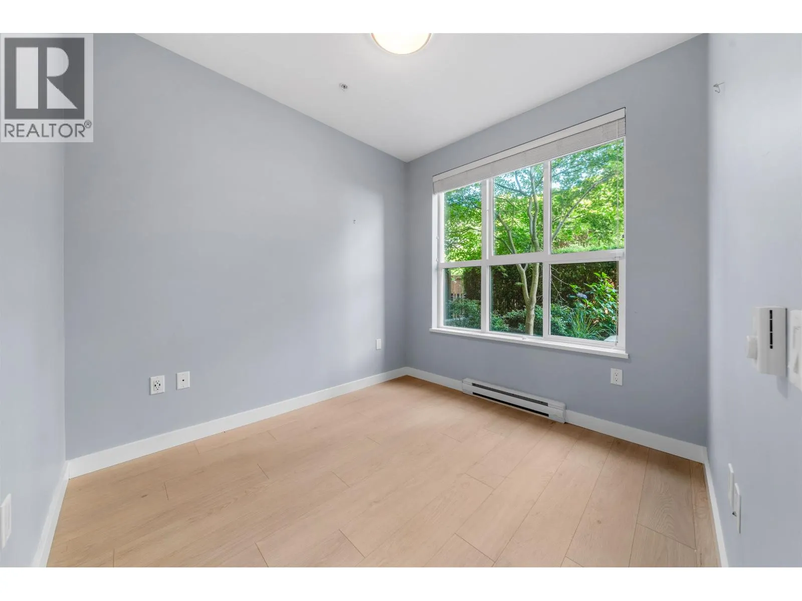 117 3205 MOUNTAIN HIGHWAY