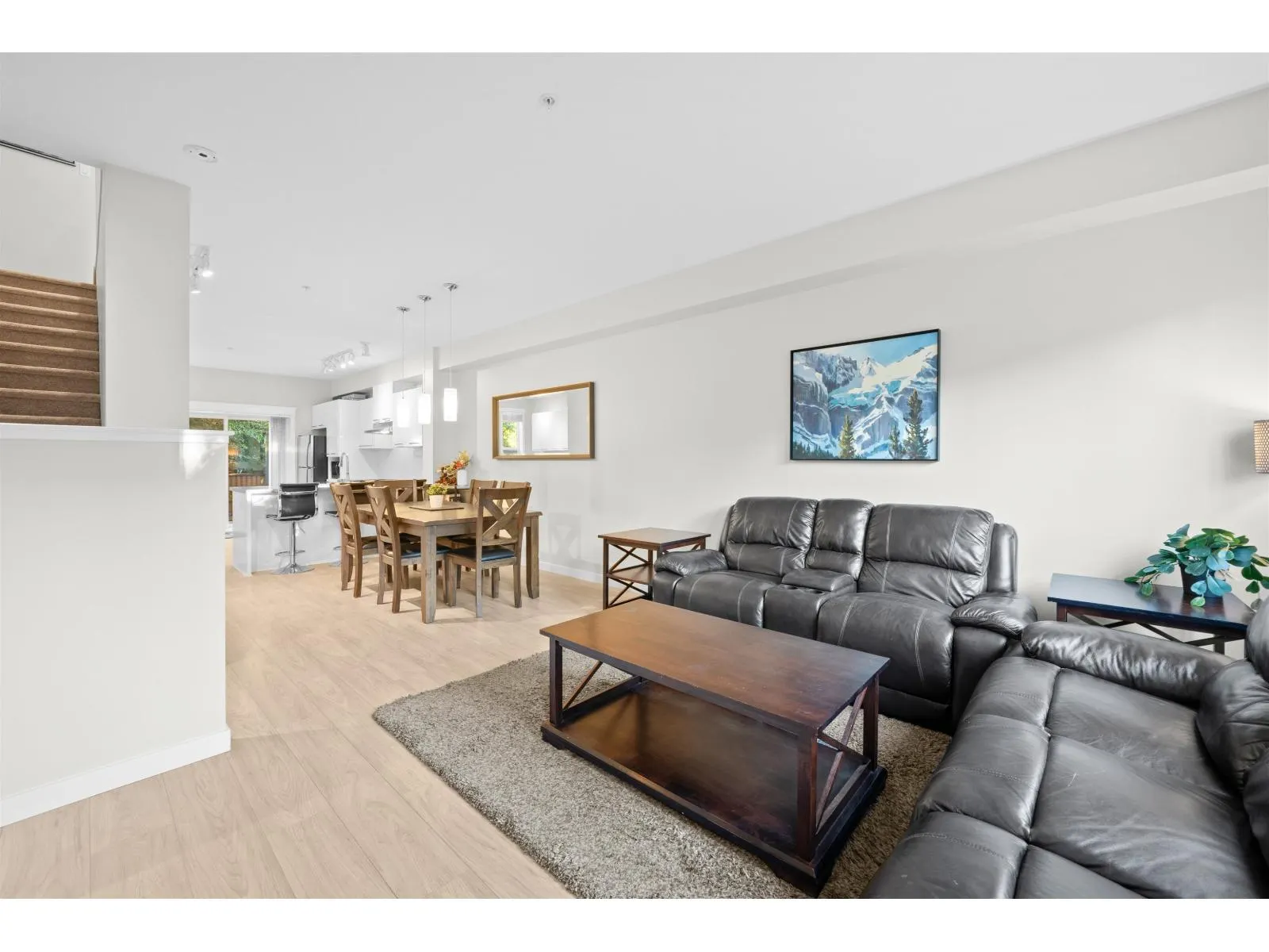 148 7938 209 STREET