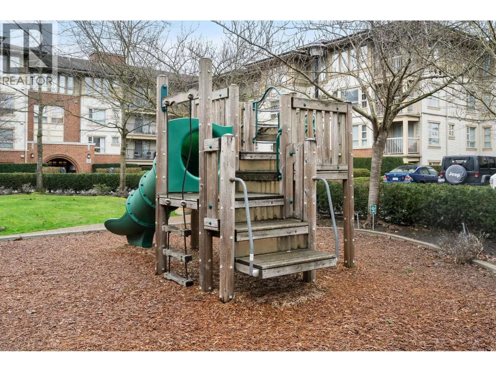 1415 5115 GARDEN CITY ROAD