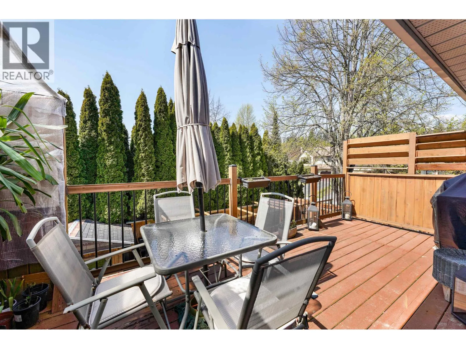 883 NAIRN COURT