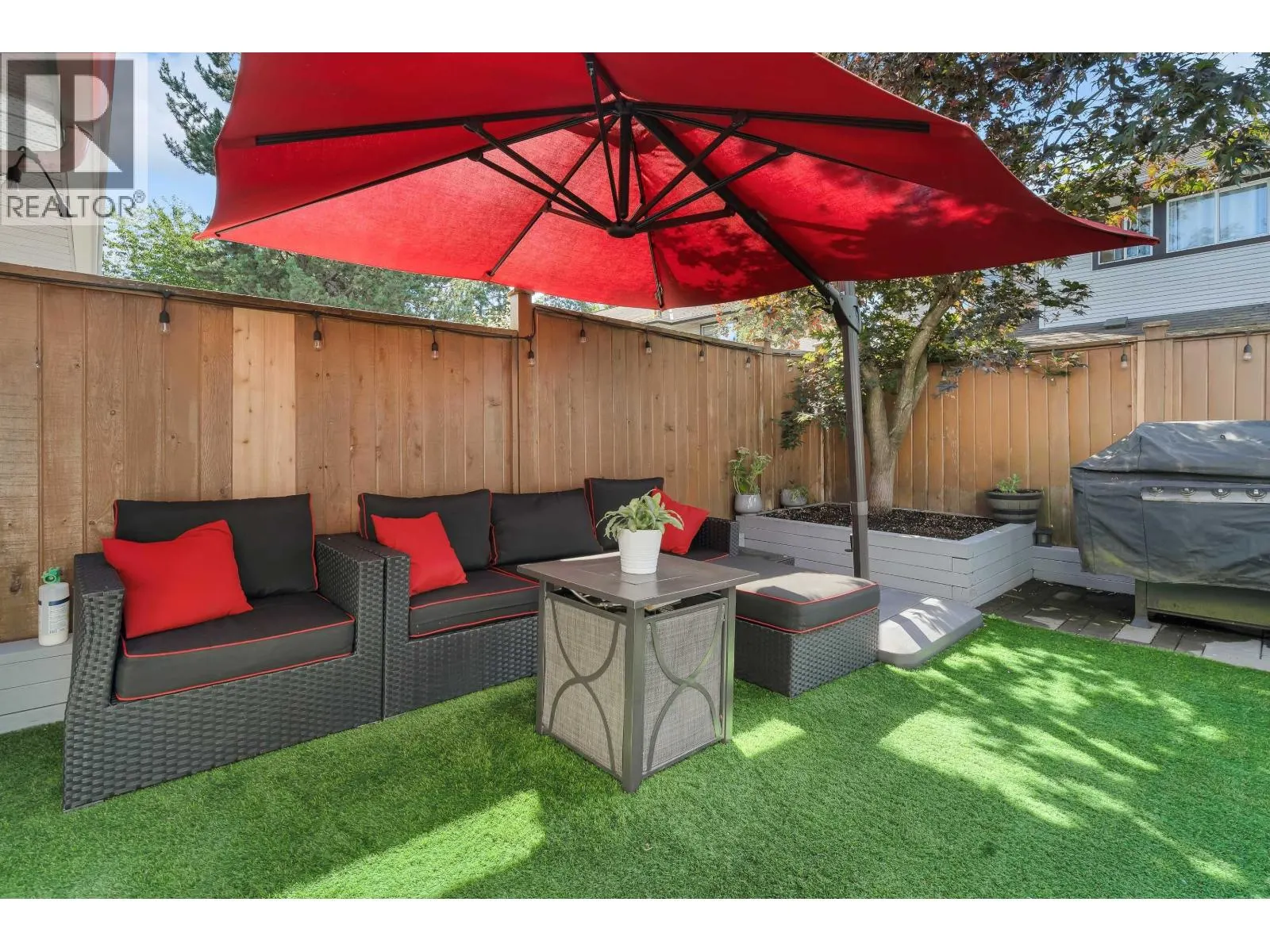 16 20630 118 AVENUE