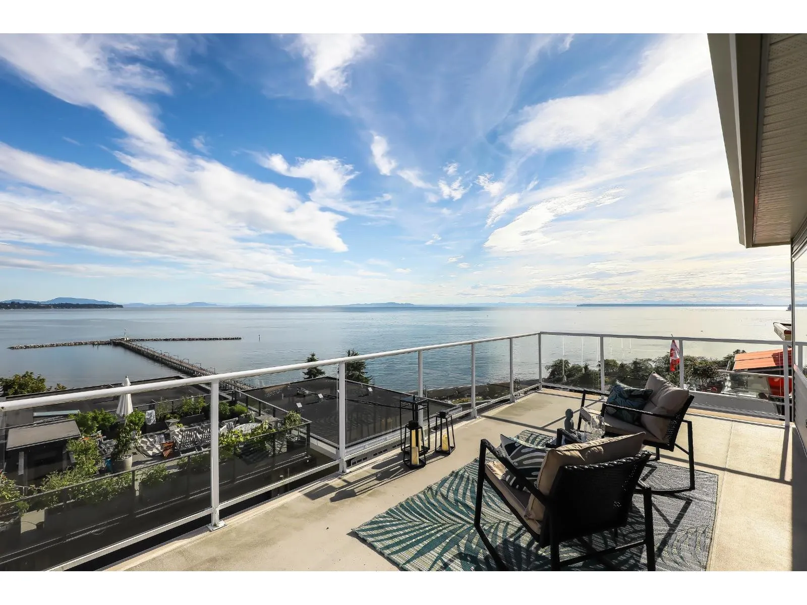 15062 ROYAL AVENUE