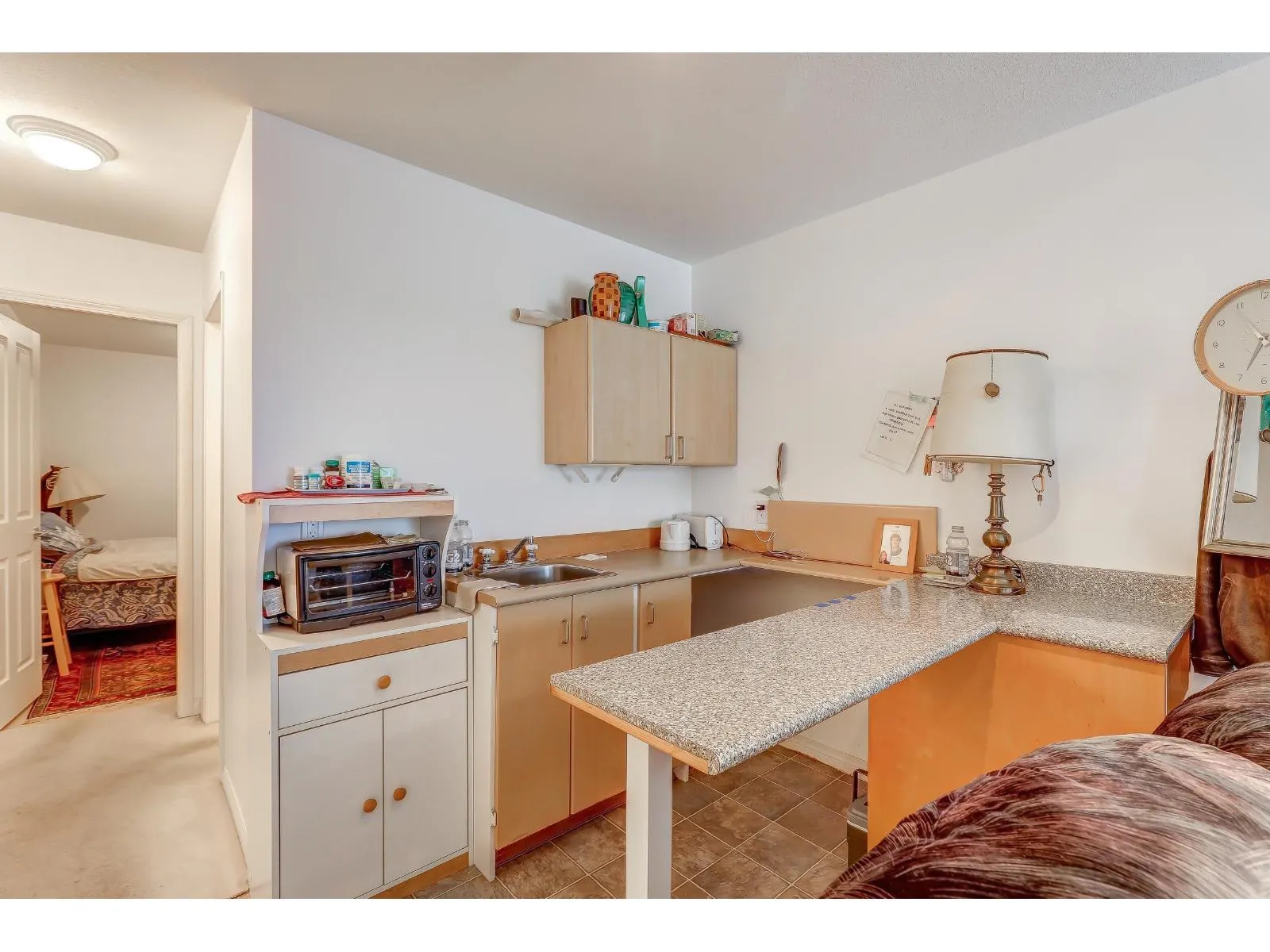 15062 ROYAL AVENUE
