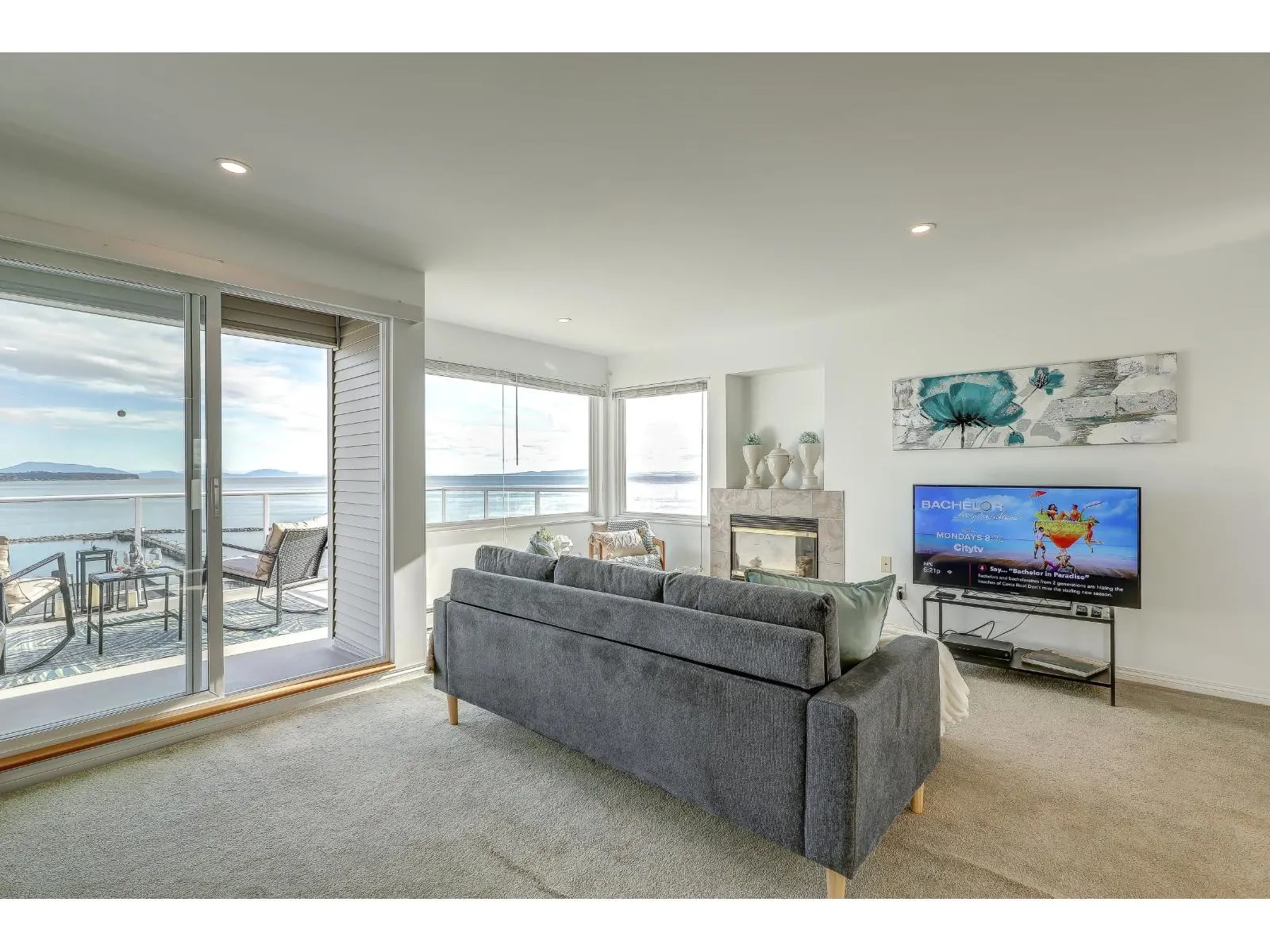 15062 ROYAL AVENUE