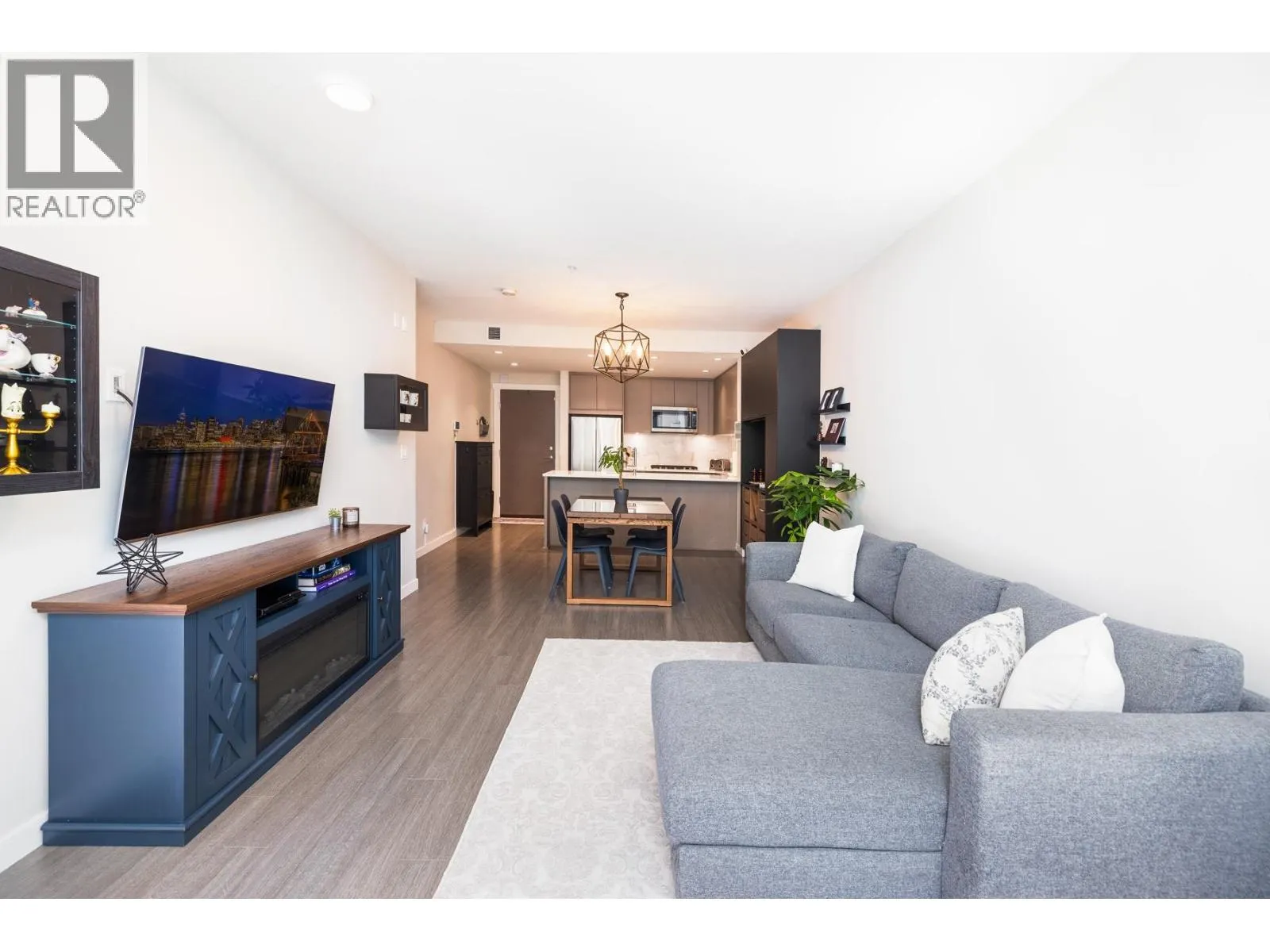 109 2632 LIBRARY LANE