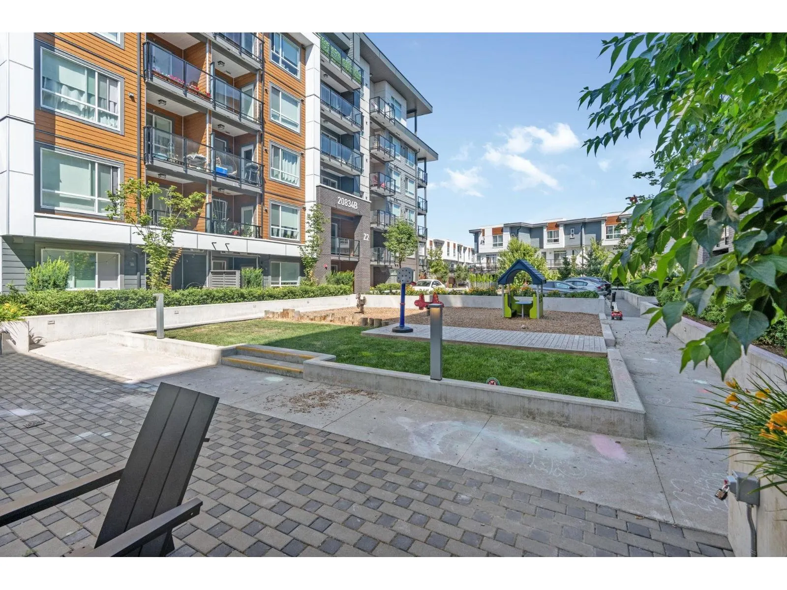 B523 20834 80 AVENUE