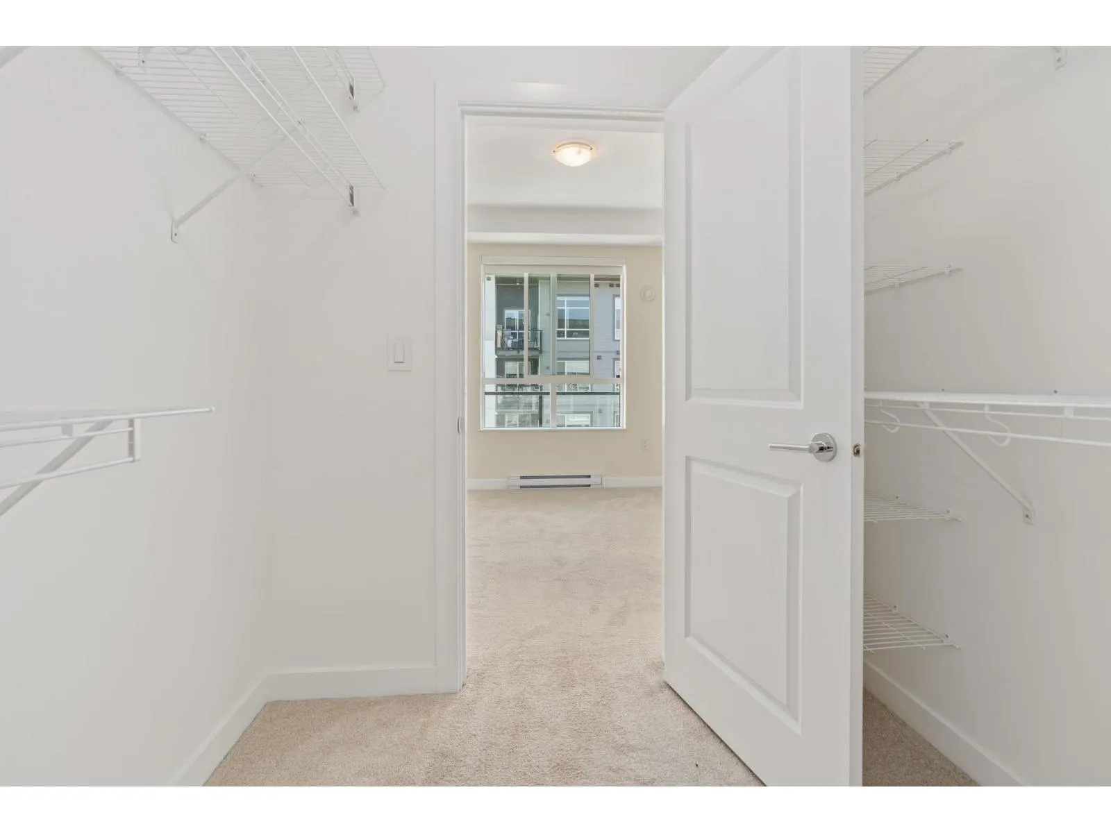B523 20834 80 AVENUE