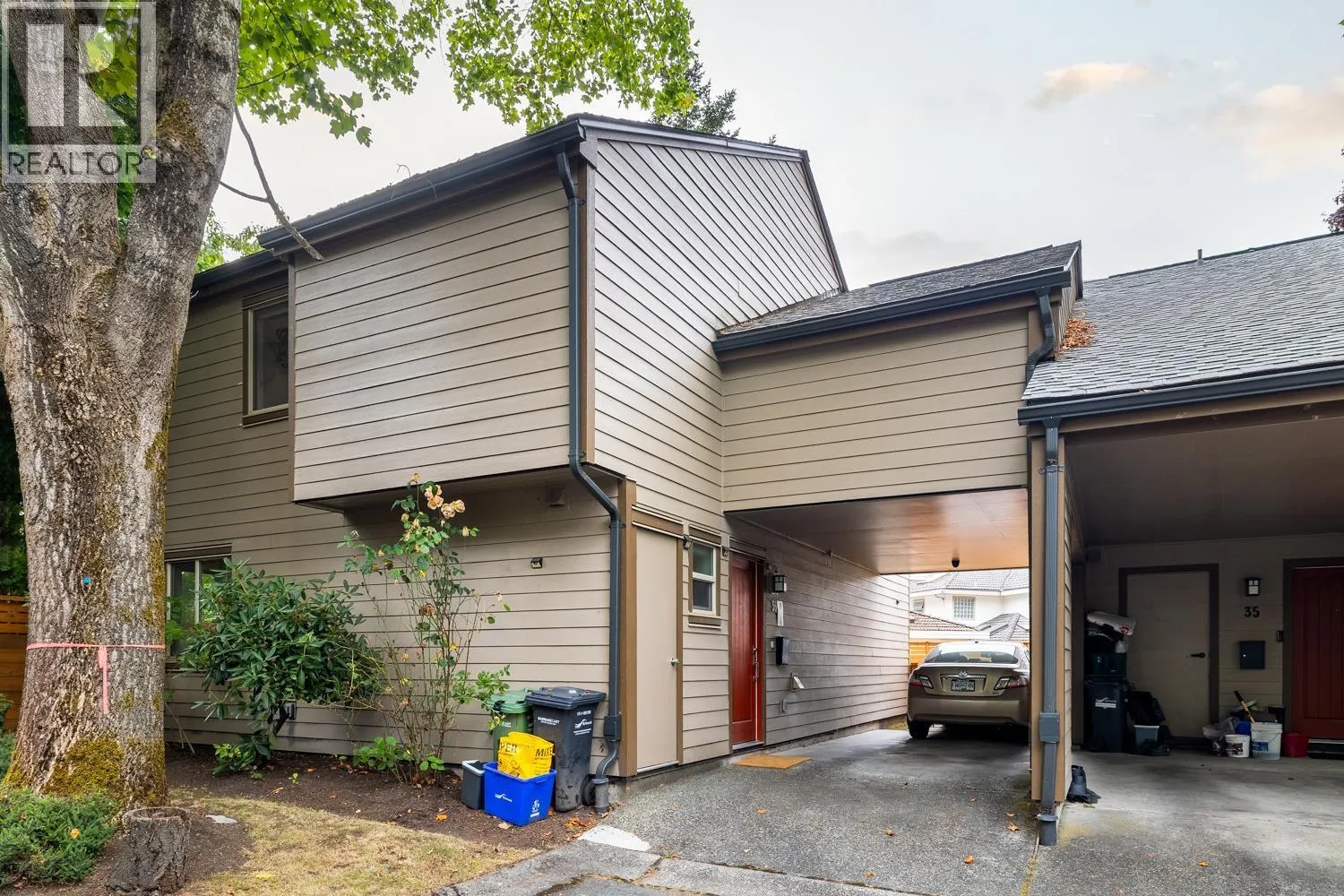 36 6871 FRANCIS ROAD