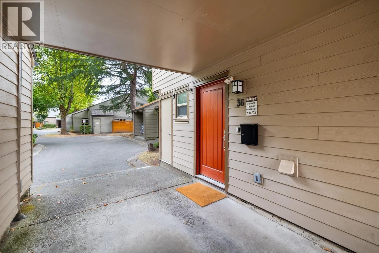 36 6871 FRANCIS ROAD