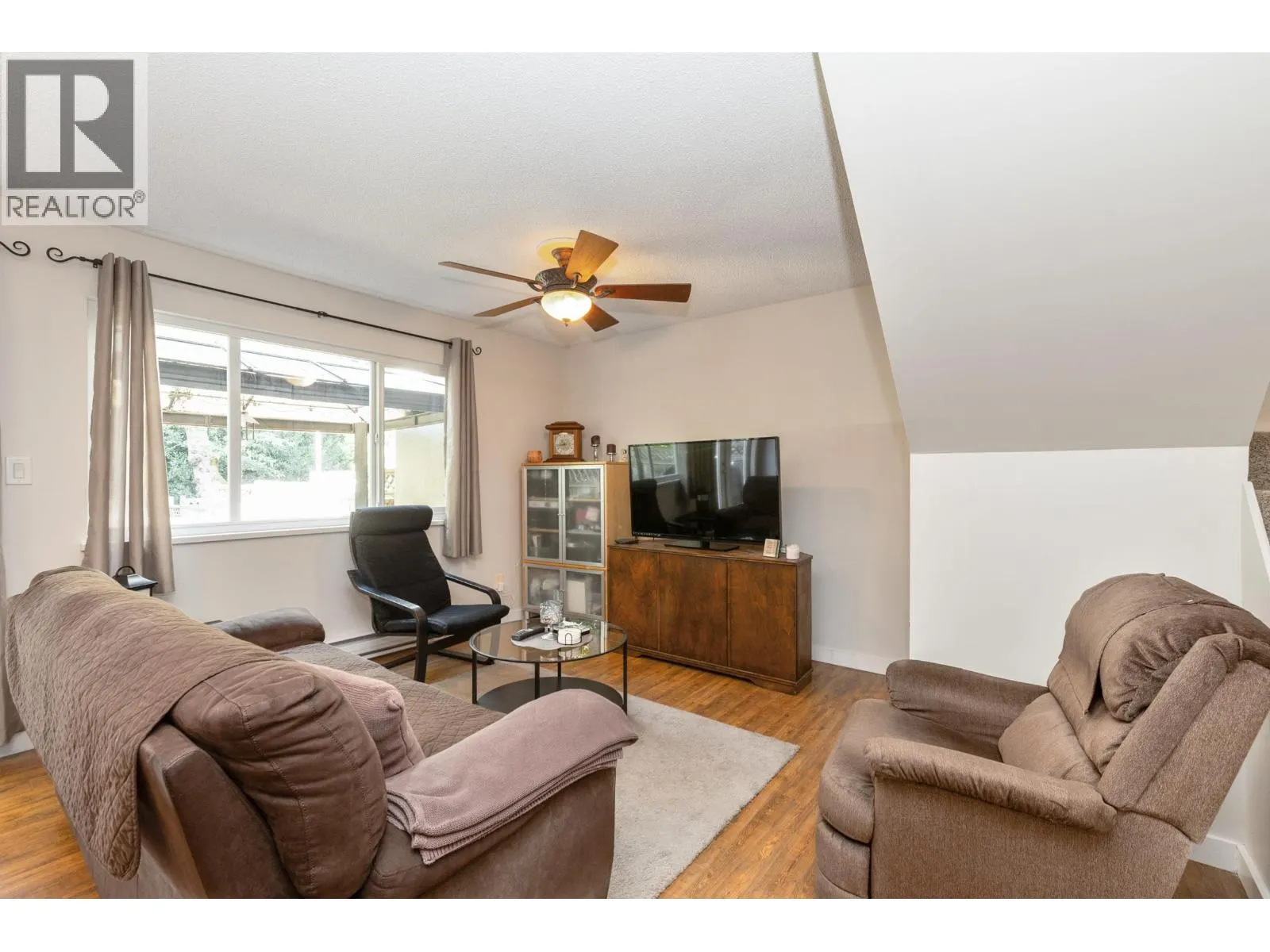 12123 SCHMIDT CRESCENT