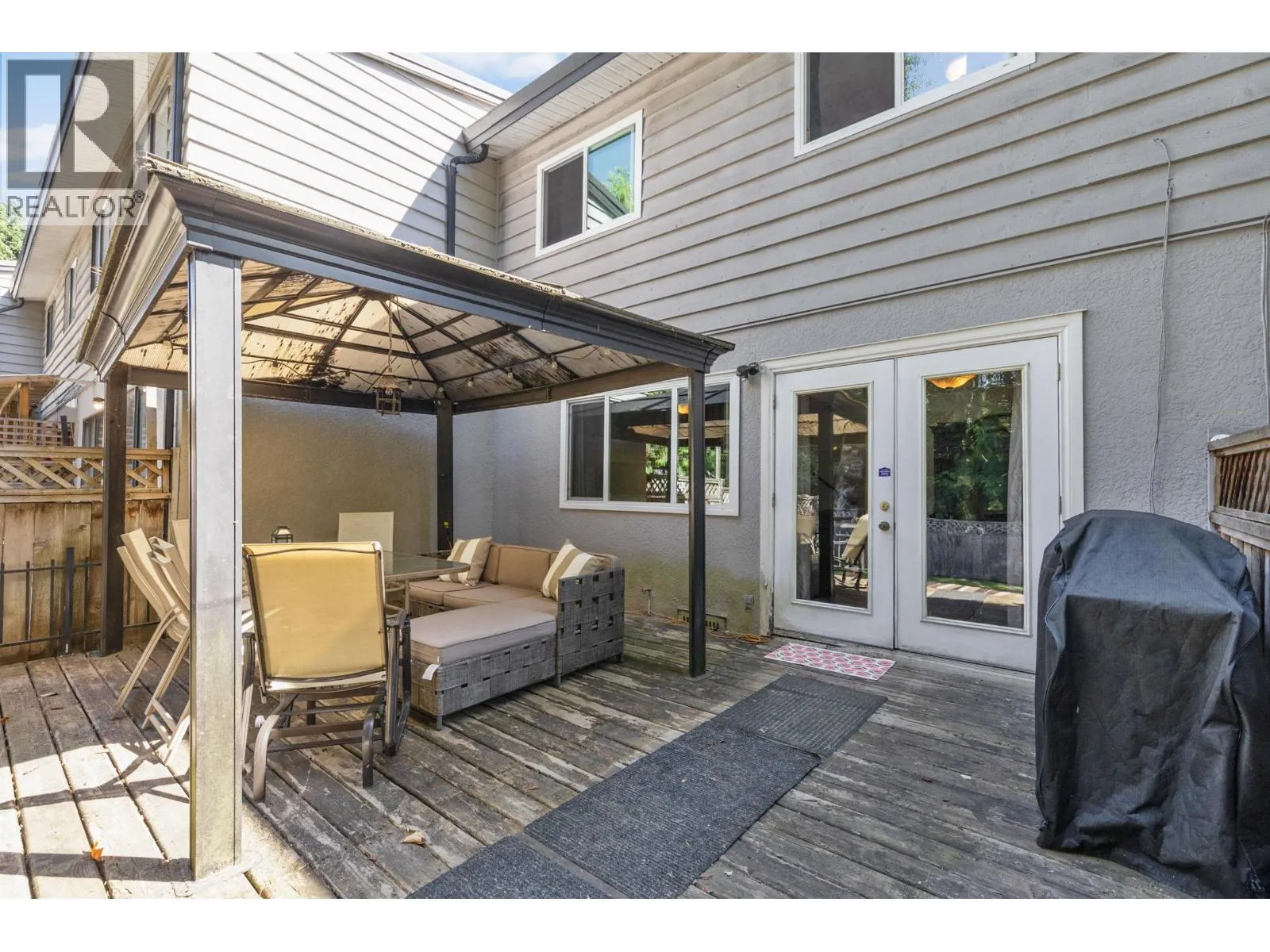 12123 SCHMIDT CRESCENT