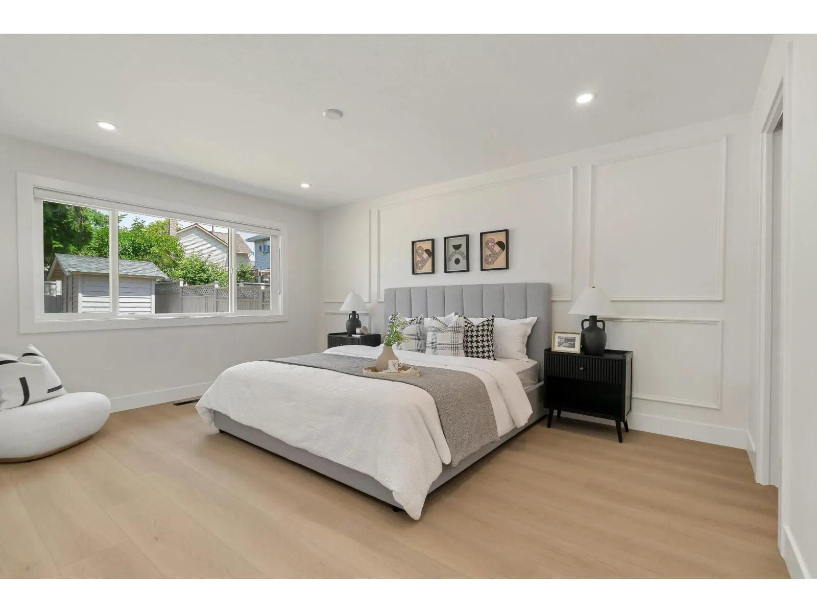 14097 16A AVENUE
