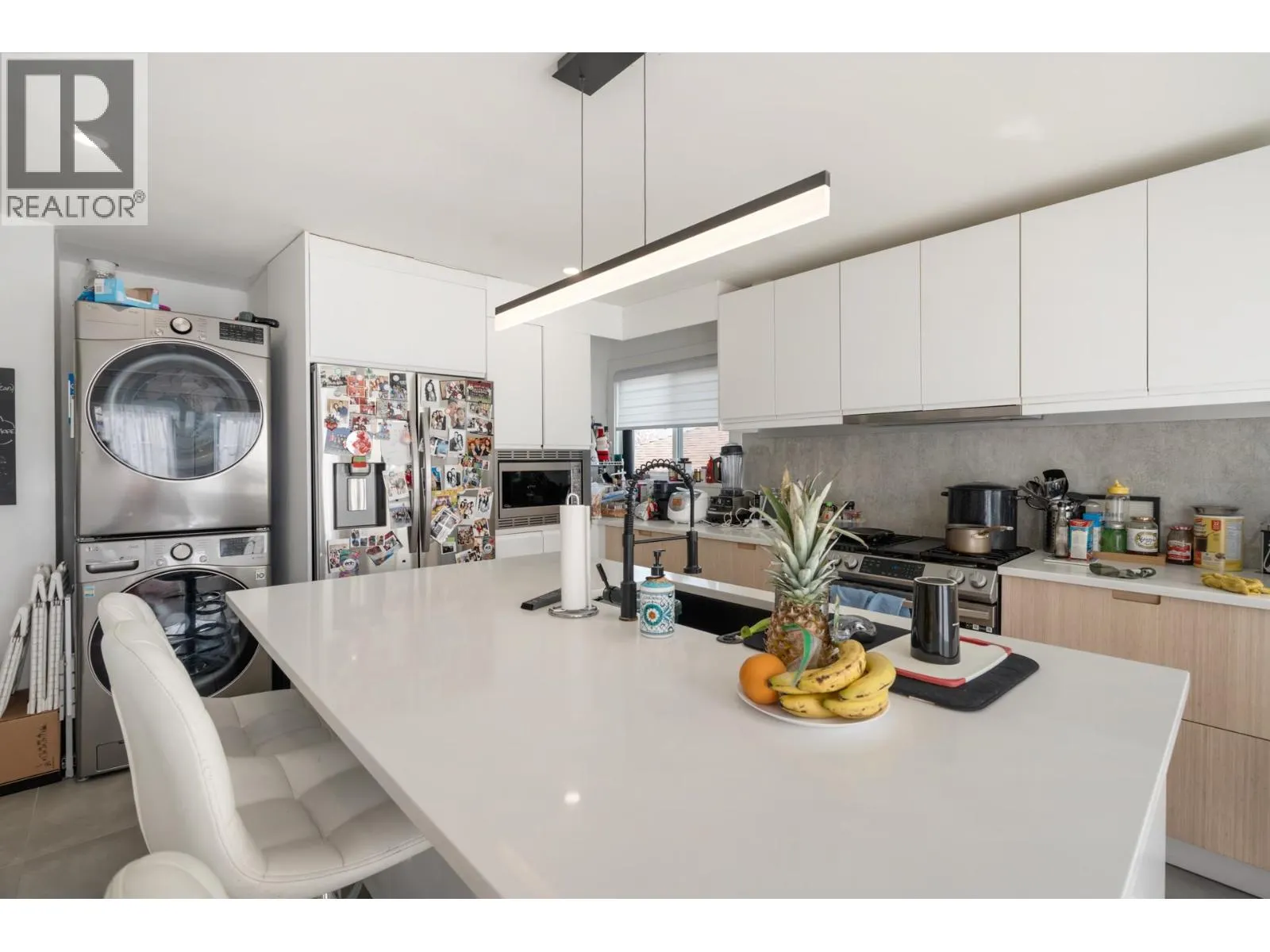 4346 DUNDAS STREET