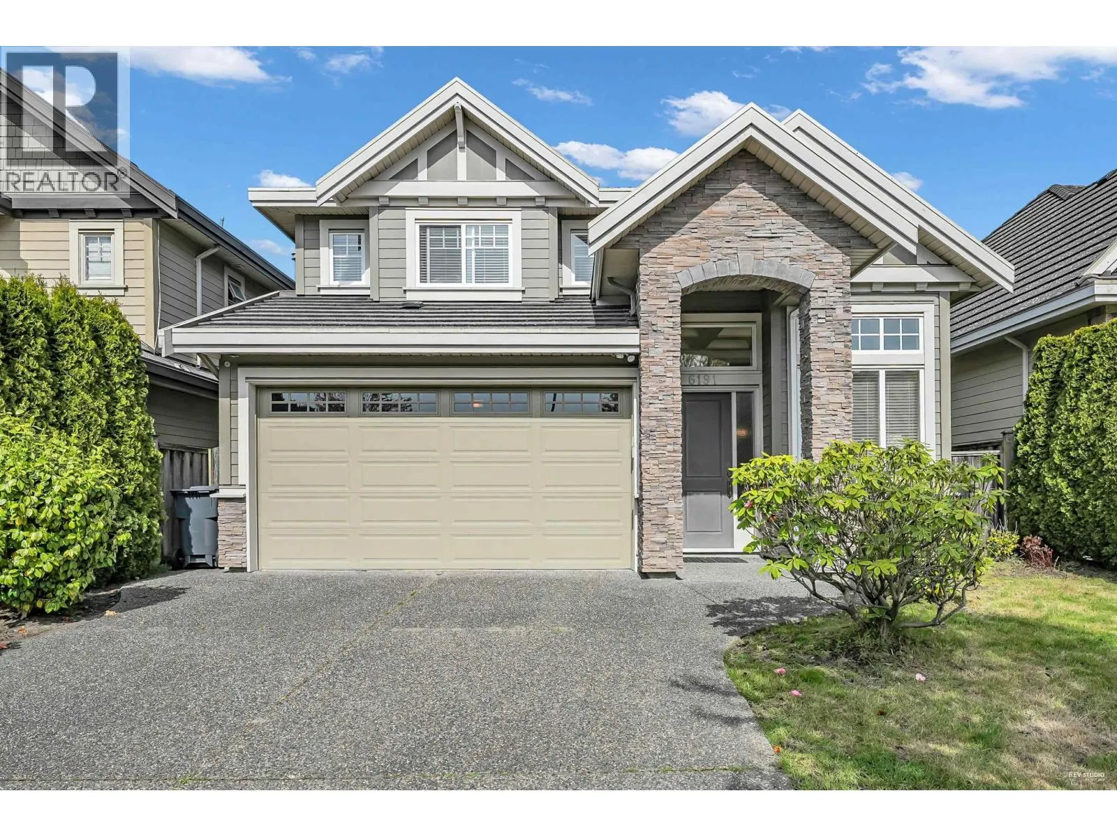 6191 DUNSMUIR CRESCENT