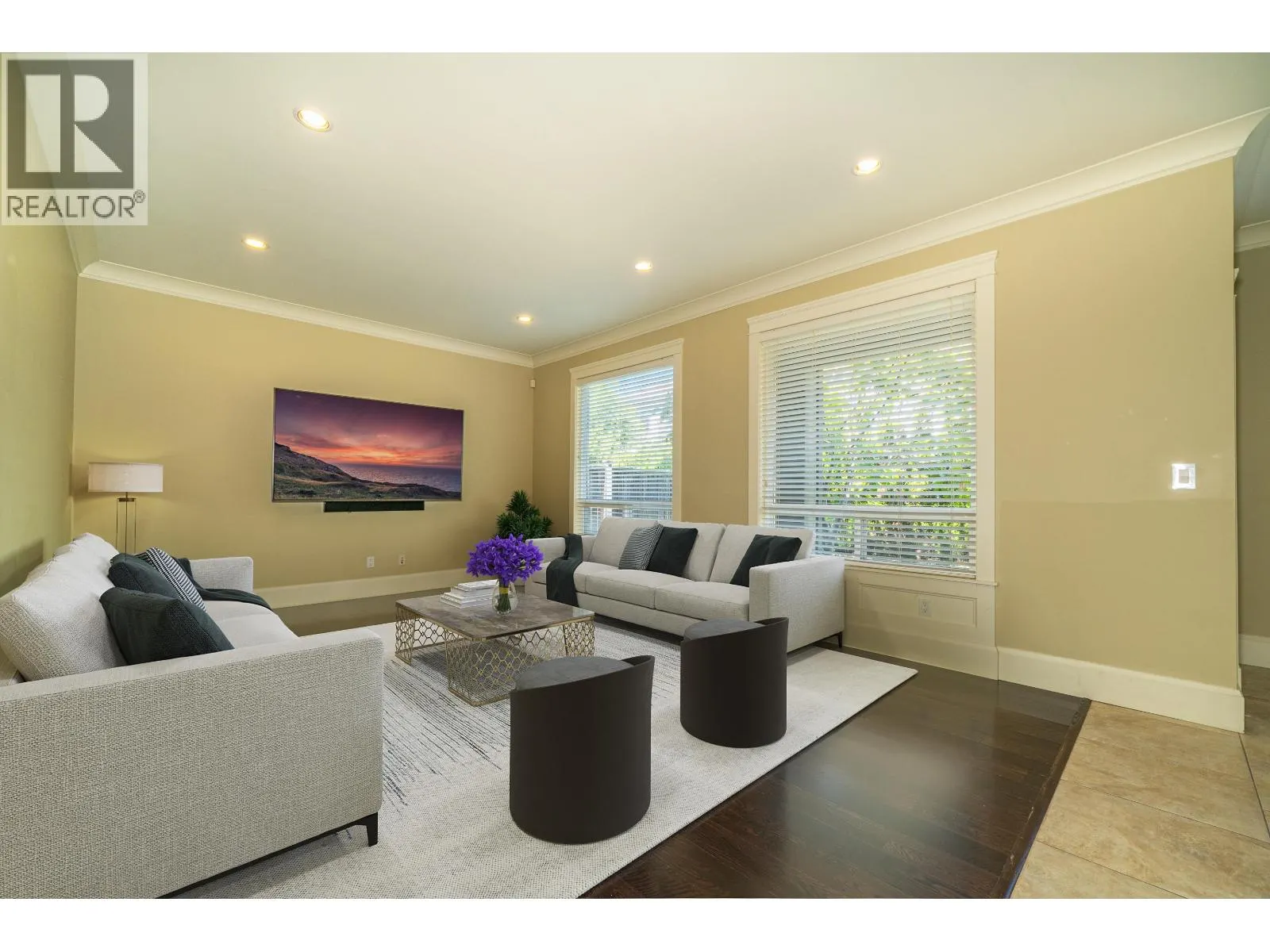 6191 DUNSMUIR CRESCENT