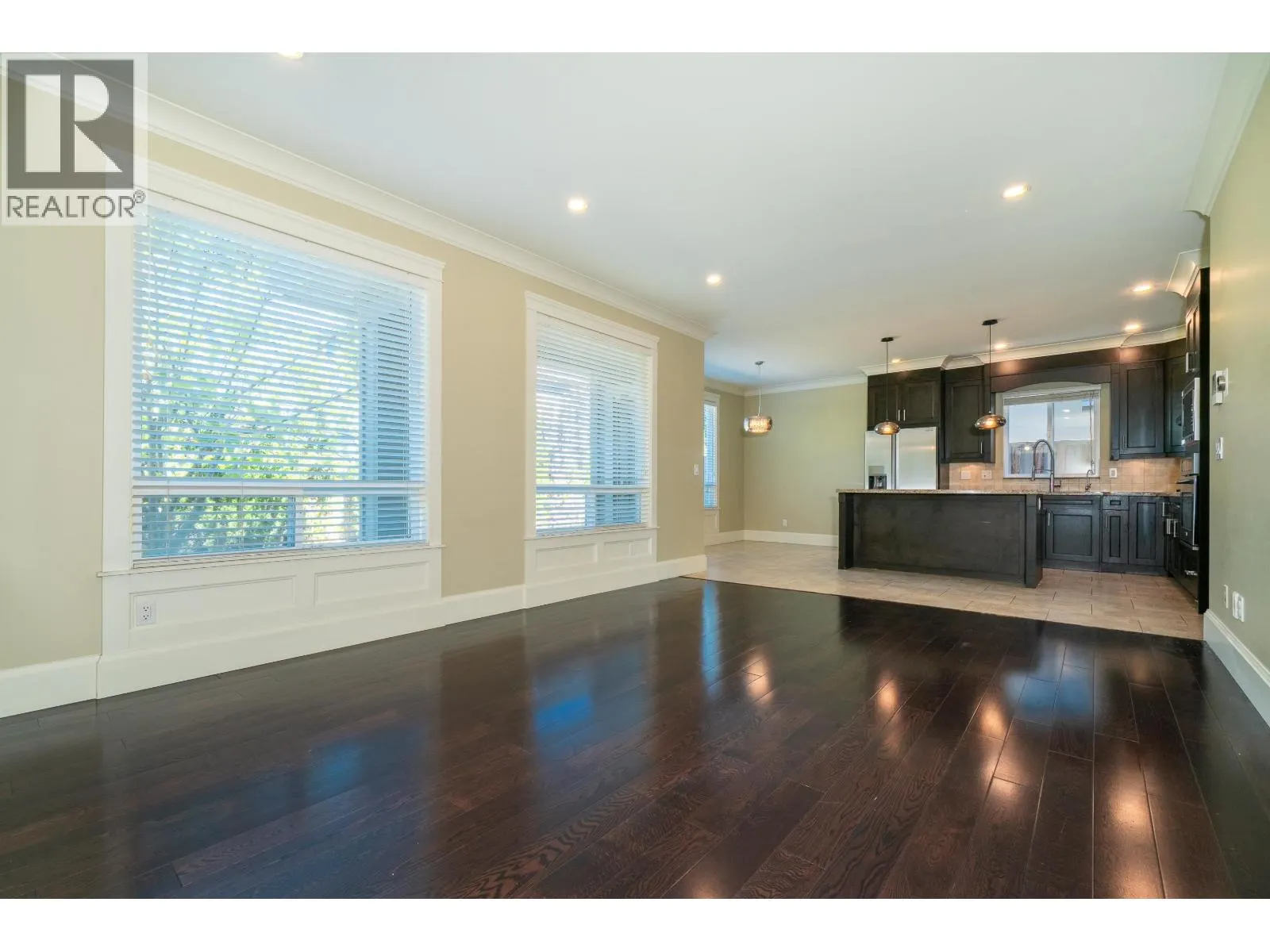6191 DUNSMUIR CRESCENT