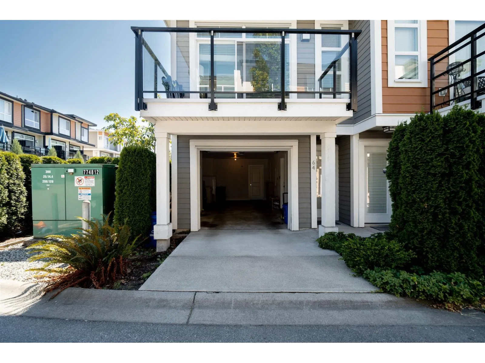 64 20857 77A AVENUE