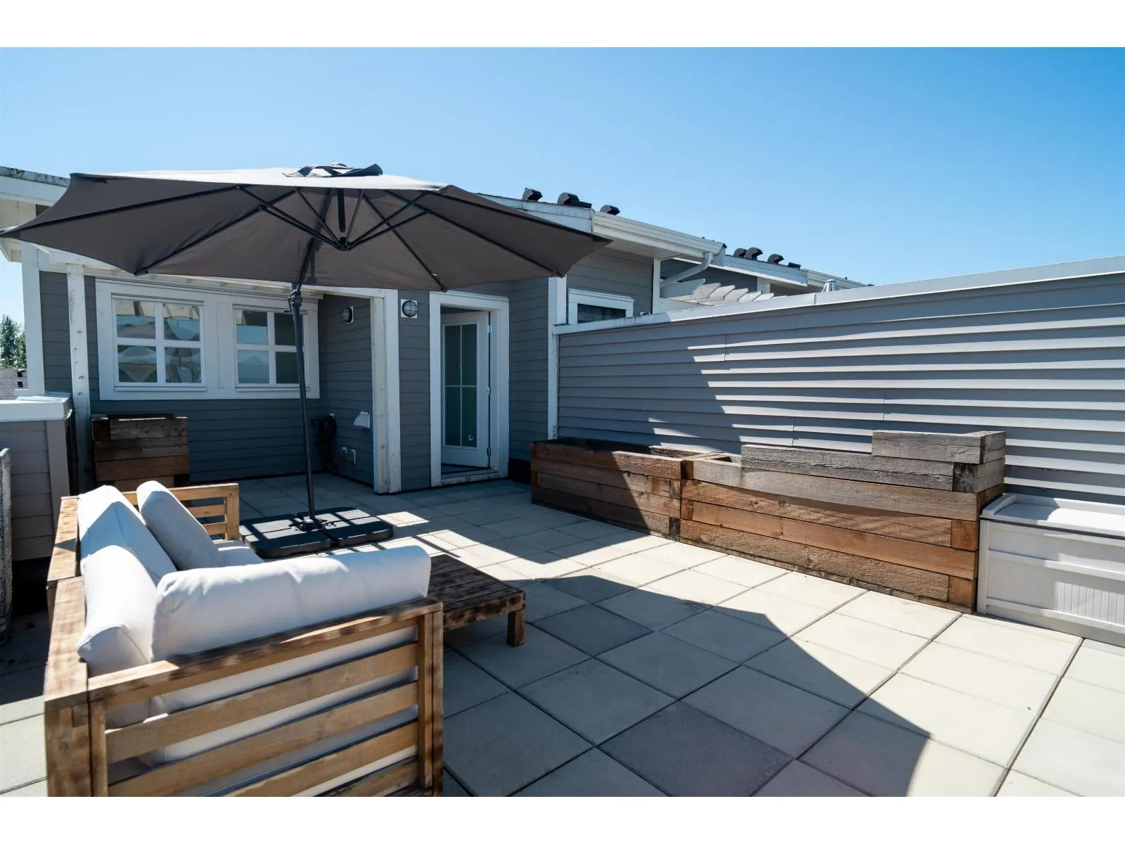 64 20857 77A AVENUE