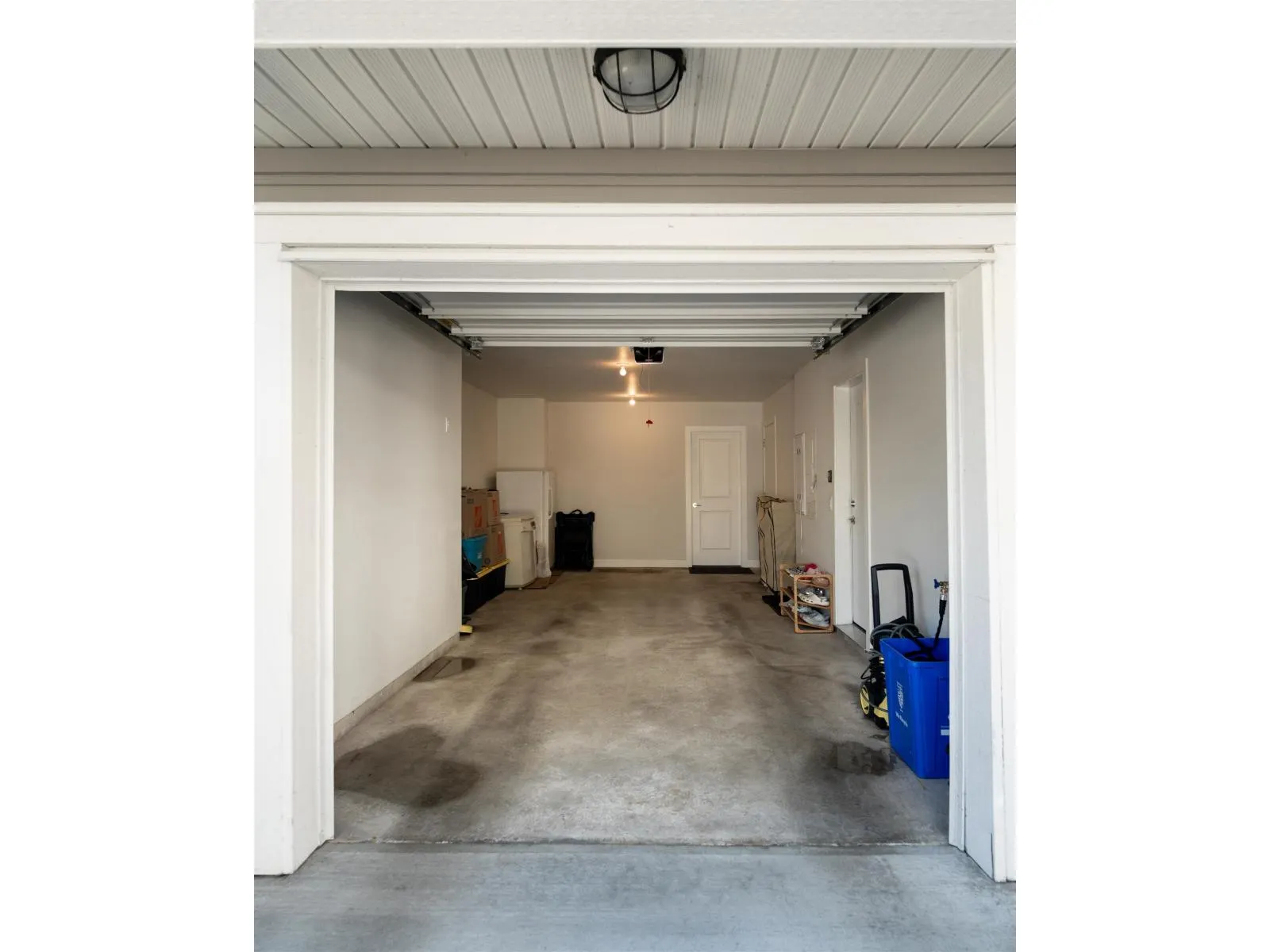 64 20857 77A AVENUE
