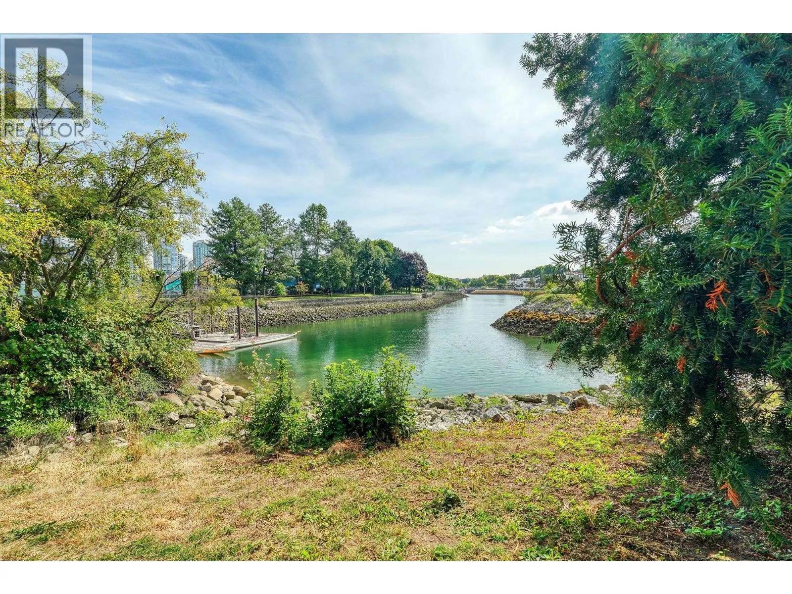 41 1425 LAMEY'S MILL ROAD