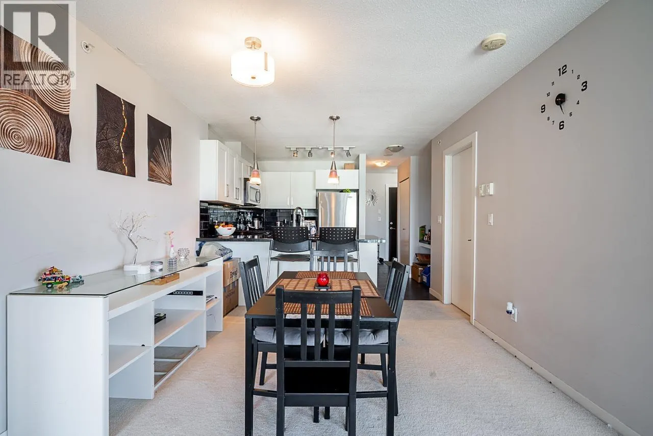 2305 2133 DOUGLAS ROAD
