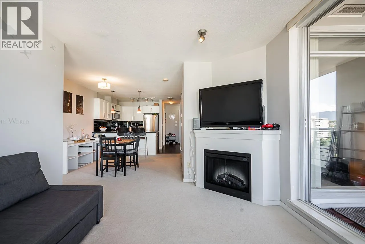 2305 2133 DOUGLAS ROAD