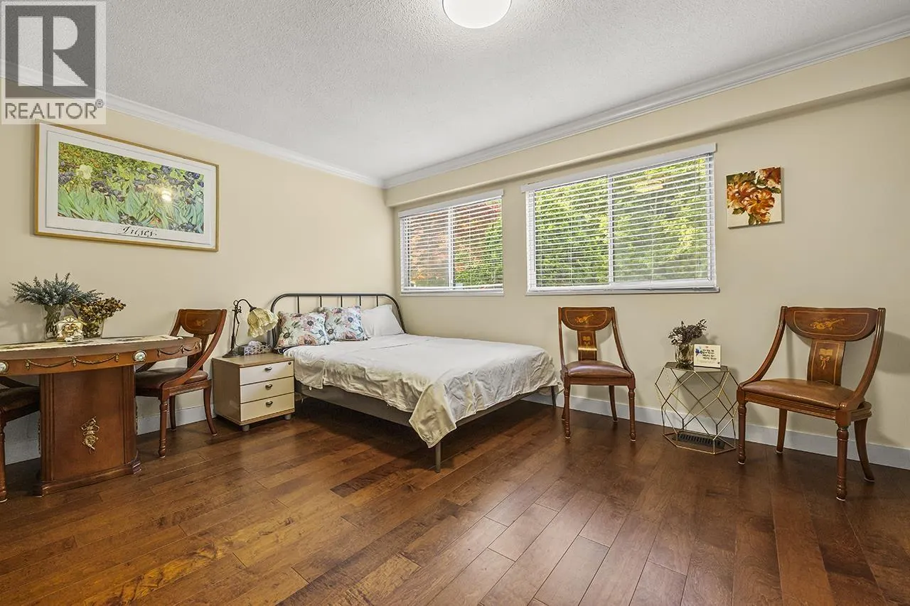 317 HICKEY DRIVE