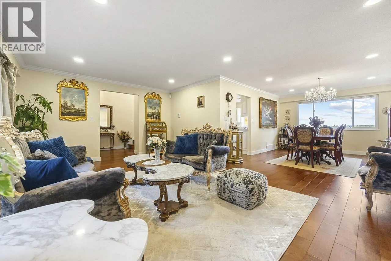 317 HICKEY DRIVE