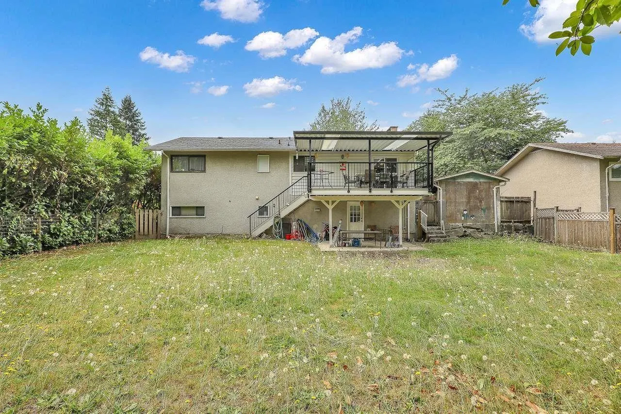 10950 ORIOLE DRIVE
