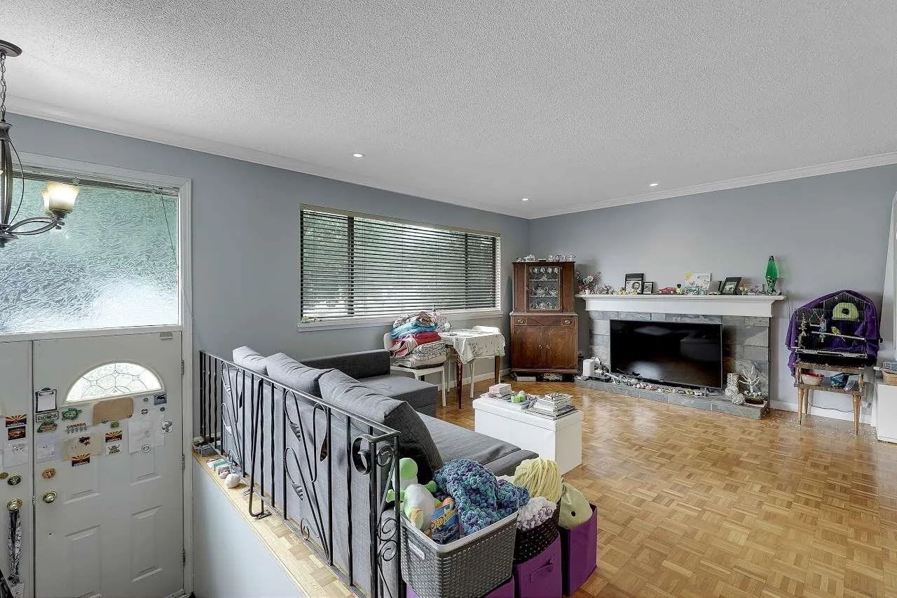 10950 ORIOLE DRIVE
