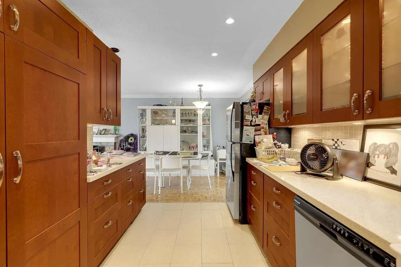 10950 ORIOLE DRIVE