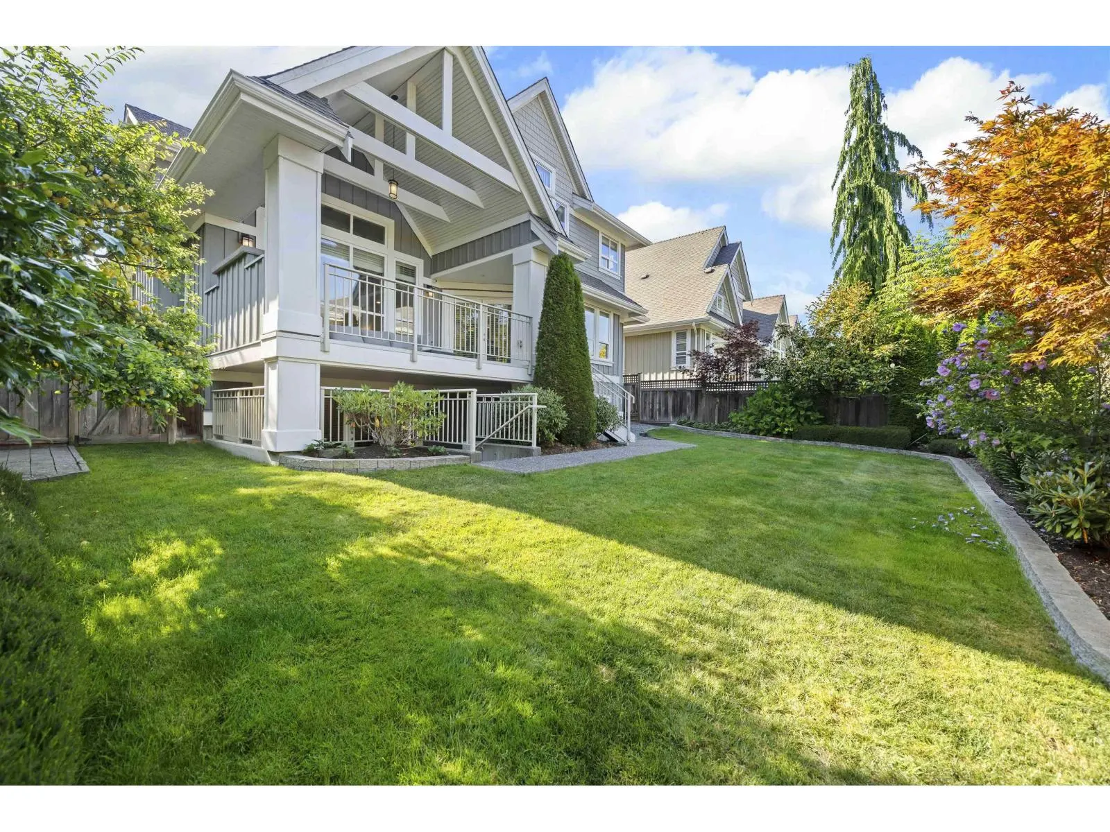 1008 165 STREET