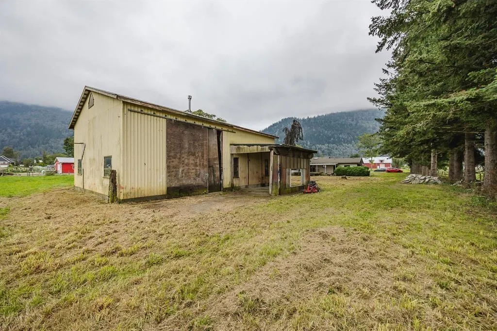 38531 OLD YALE ROAD