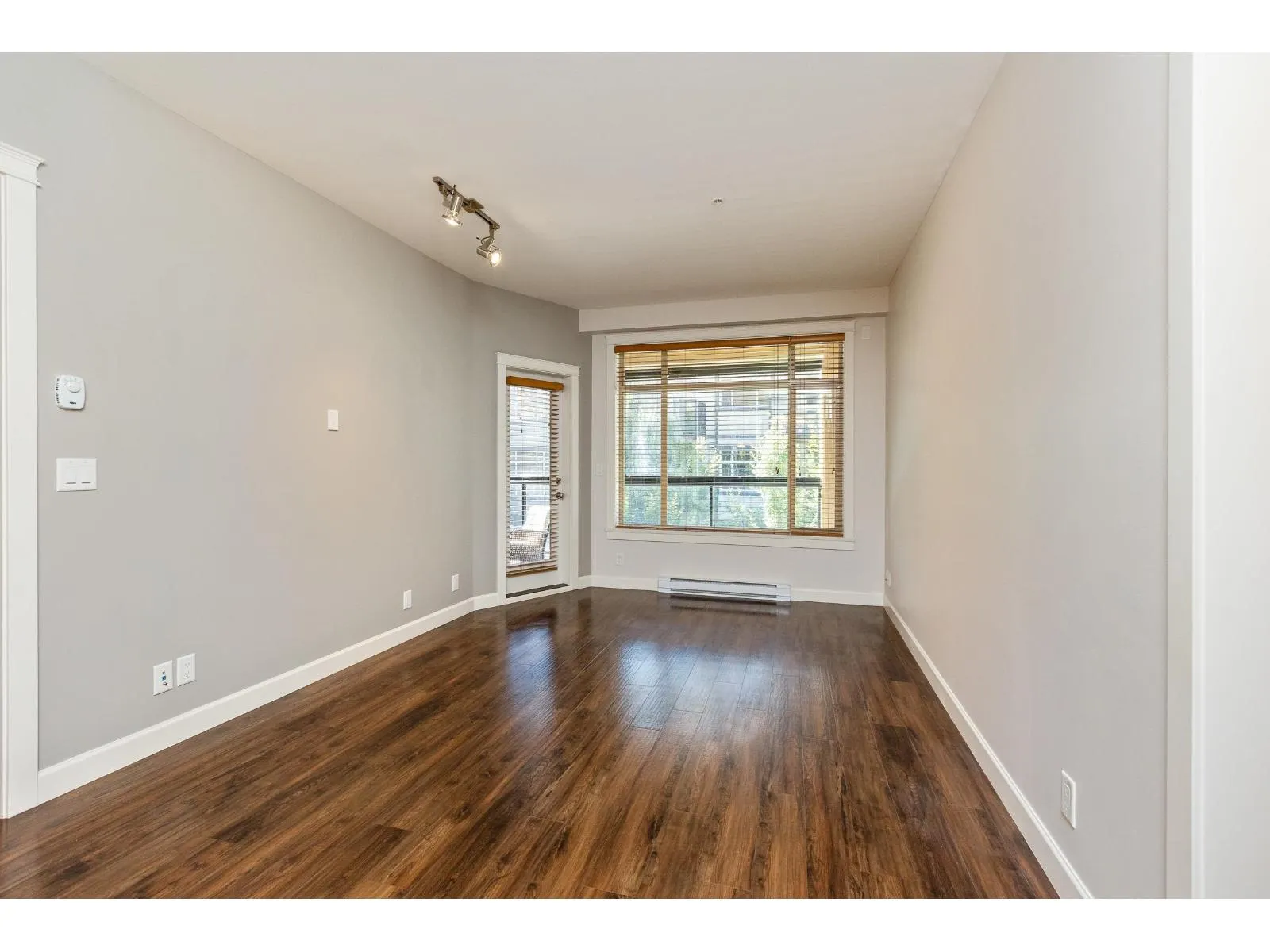 429 8288 207A STREET