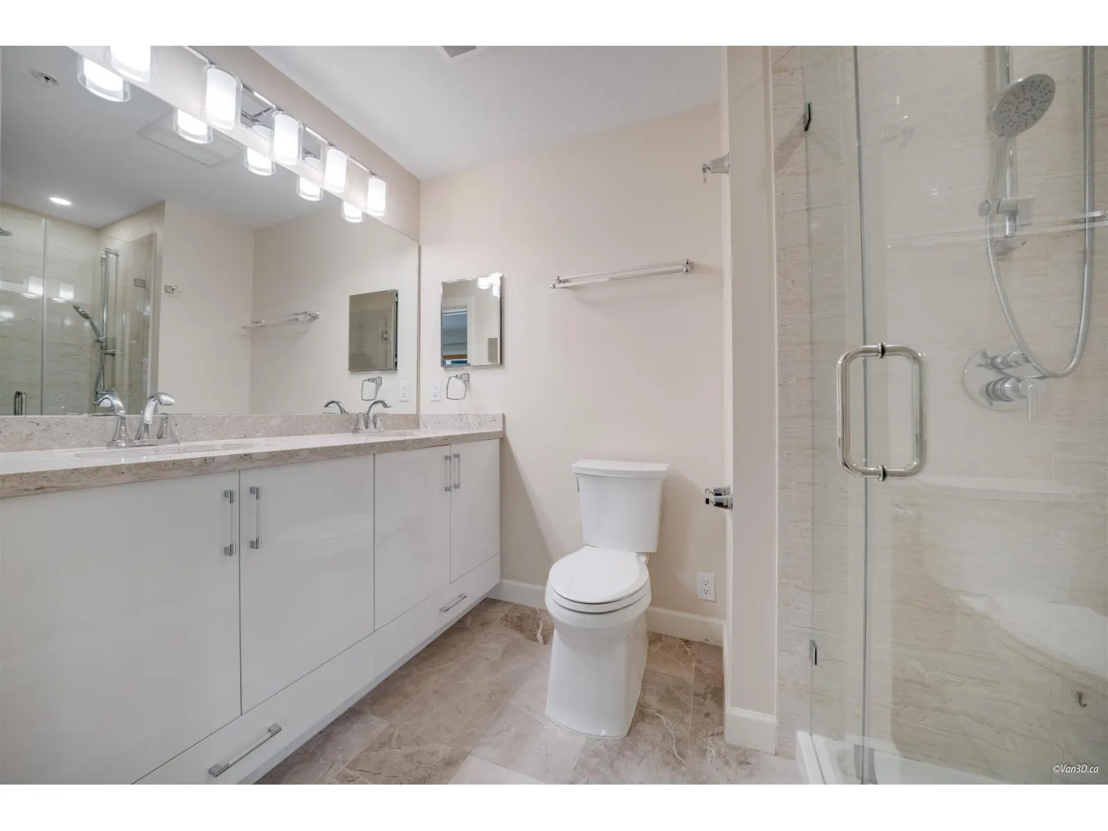 305 8561 203A STREET