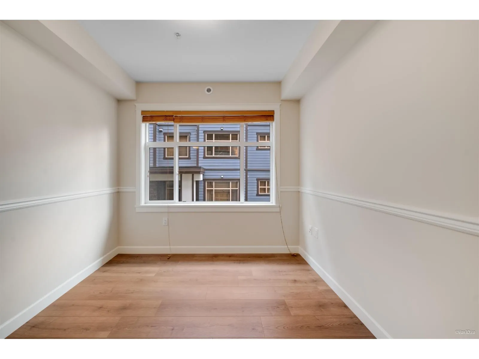305 8561 203A STREET