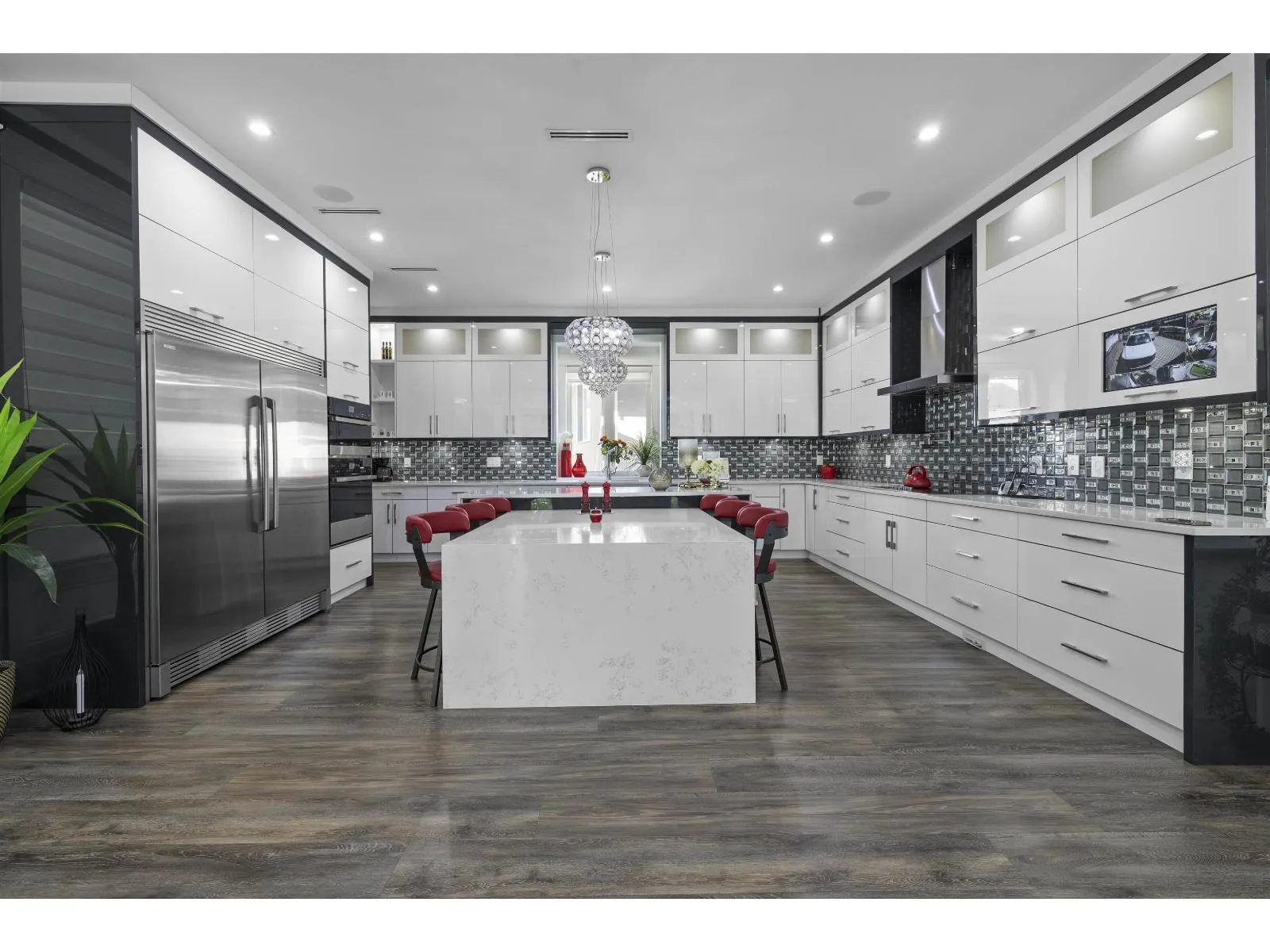 8671 GALWAY CRESCENT