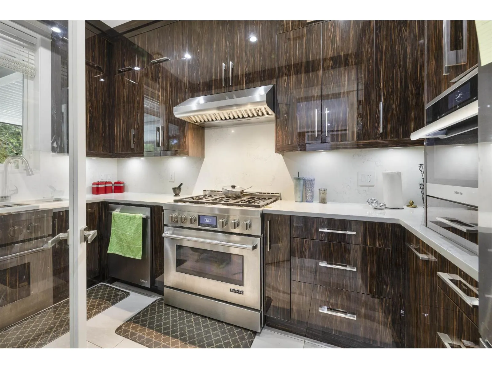 8671 GALWAY CRESCENT