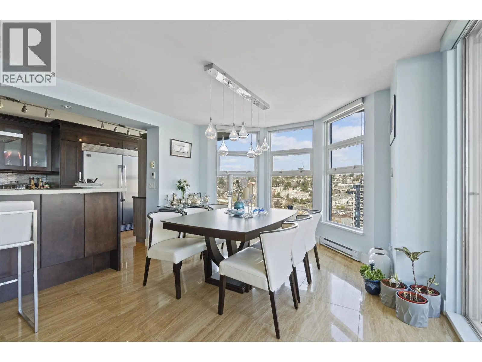 1901 1250 QUAYSIDE DRIVE