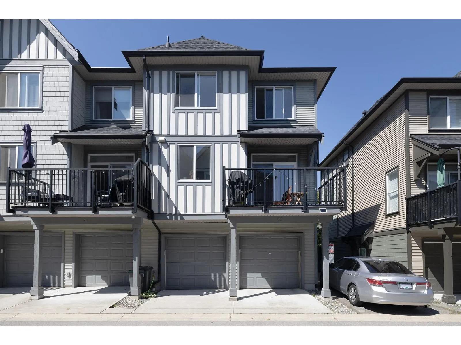 92 8050 204 STREET