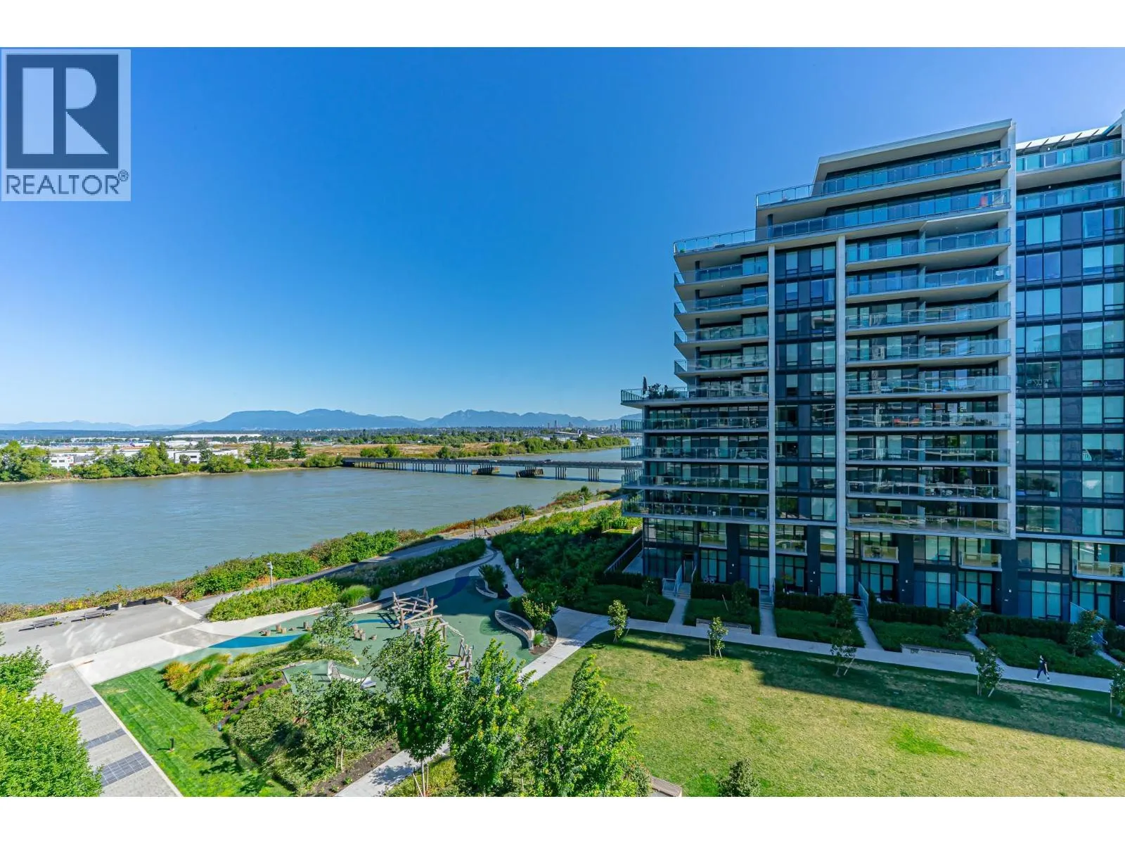 606 6633 PEARSON WAY
